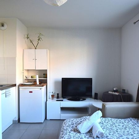 Studio Gare St Roch 1Er Etage - Air Rental Montpellier Zewnętrze zdjęcie